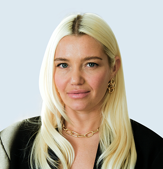Прошина Людмила